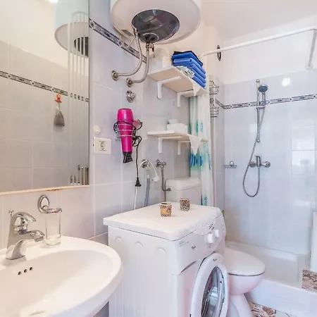 Διαμέρισμα Melli Πούλα